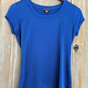 Vince Camuto tee